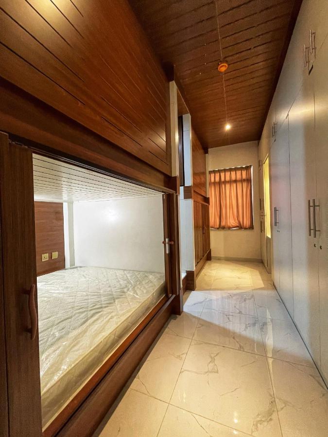 Yoi Pod Hostel - Deira Dubaj Zewnętrze zdjęcie